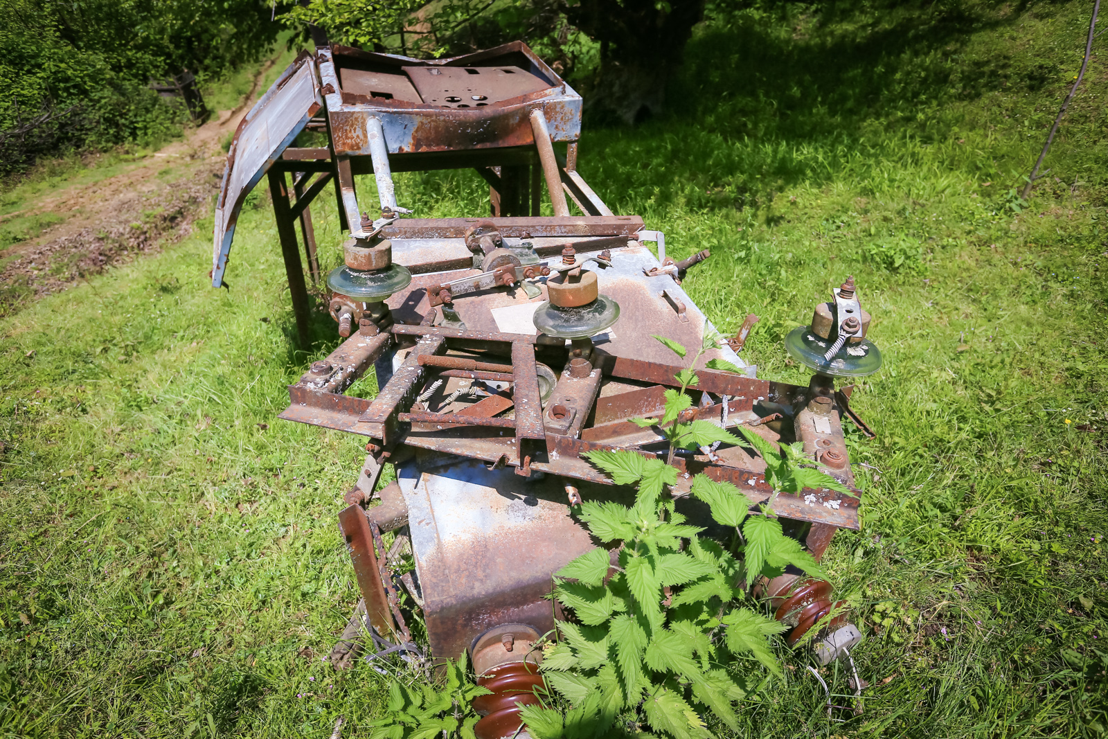 1996-cı ildə partlamış transformatorun qalığı