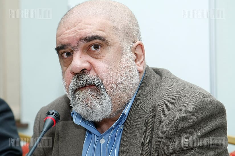 Александр Искандарян
