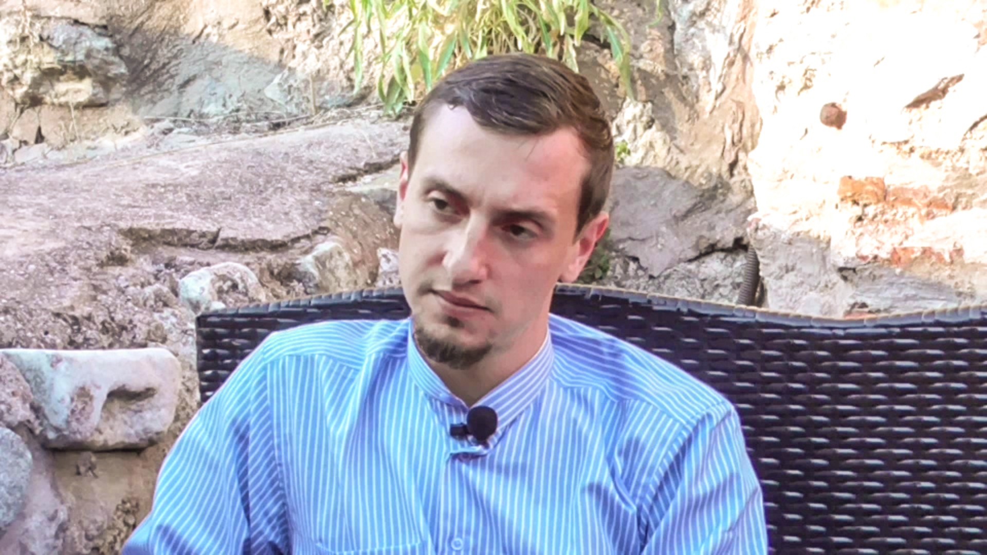 Ali (Aleksey) Shakhin is a Russian political refugee