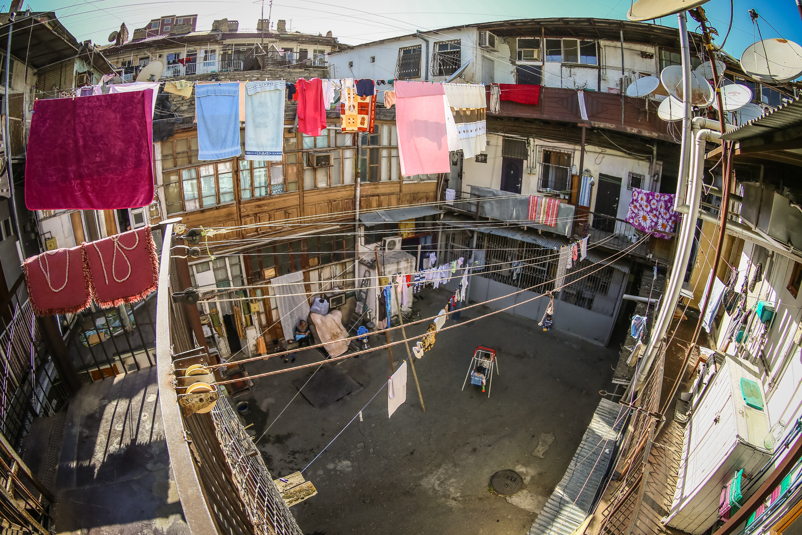 Bakının çox məhəlləsi bu cür dördkünclü məhəllələrdən ibarətdir