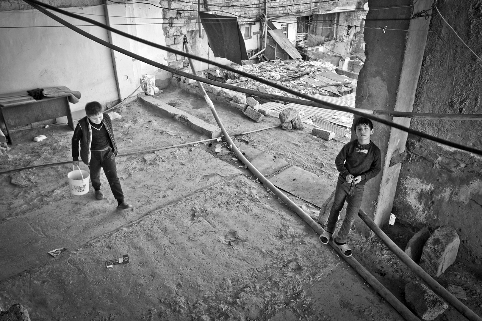 Bina yaşamaq üçün yararsızdır.