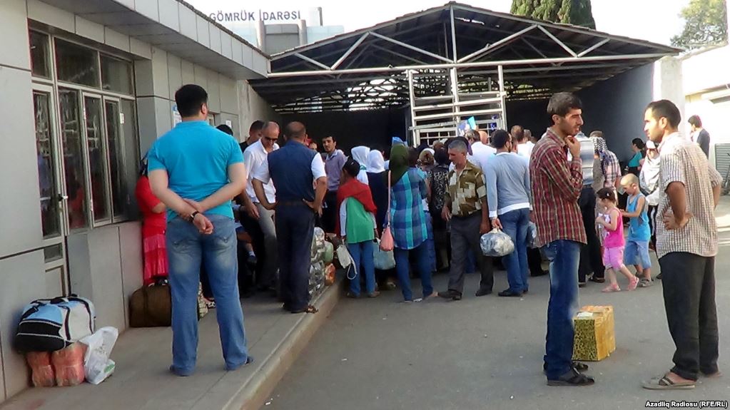 Gömrük keçid məntəqəsi