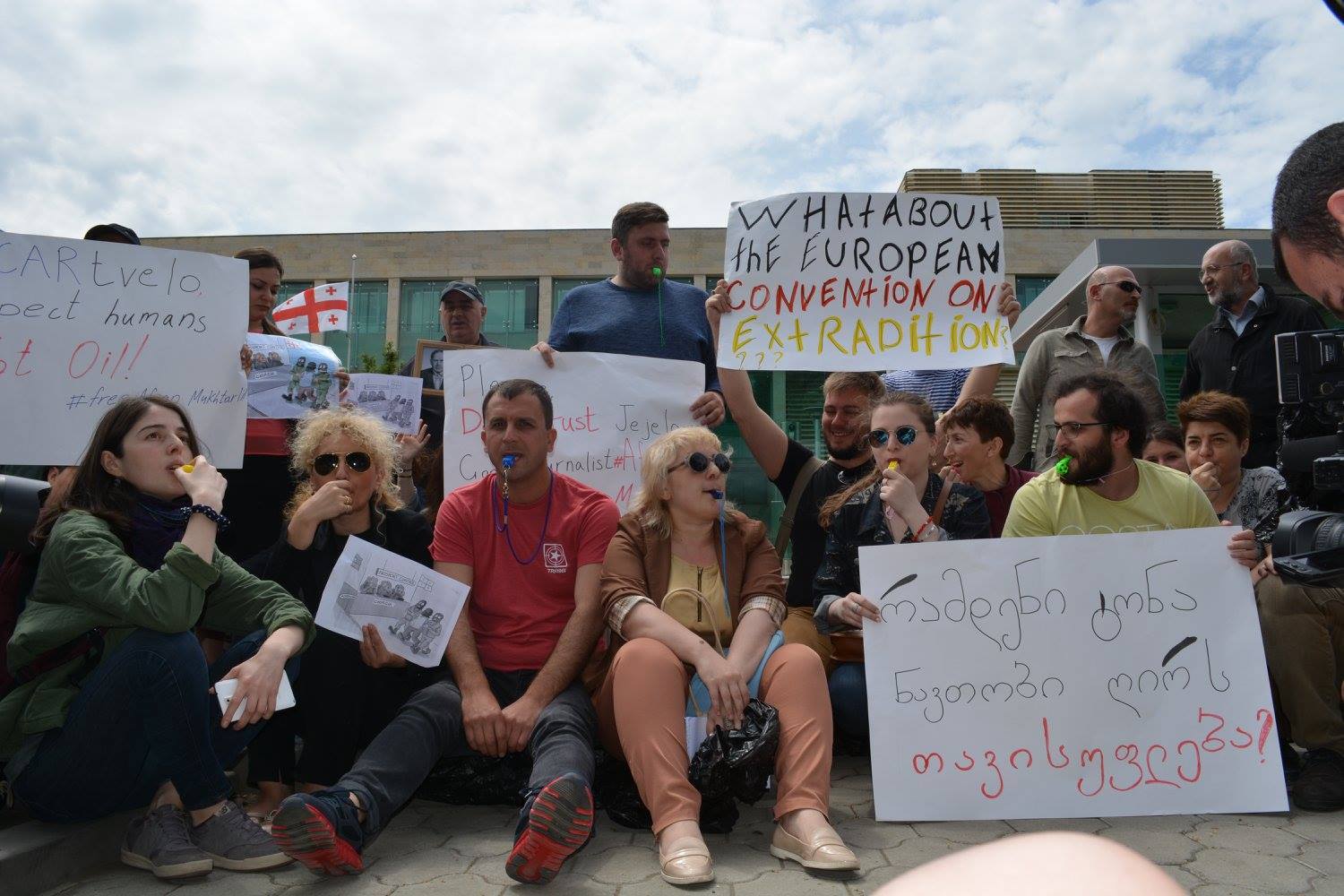 Gürcüstanda Əfqan Muxtarlı üçün keçirilən aksiyalardan foto