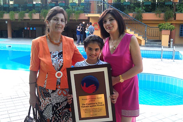 Hasmik Khachaturyan with her daughter and her mother, Rima