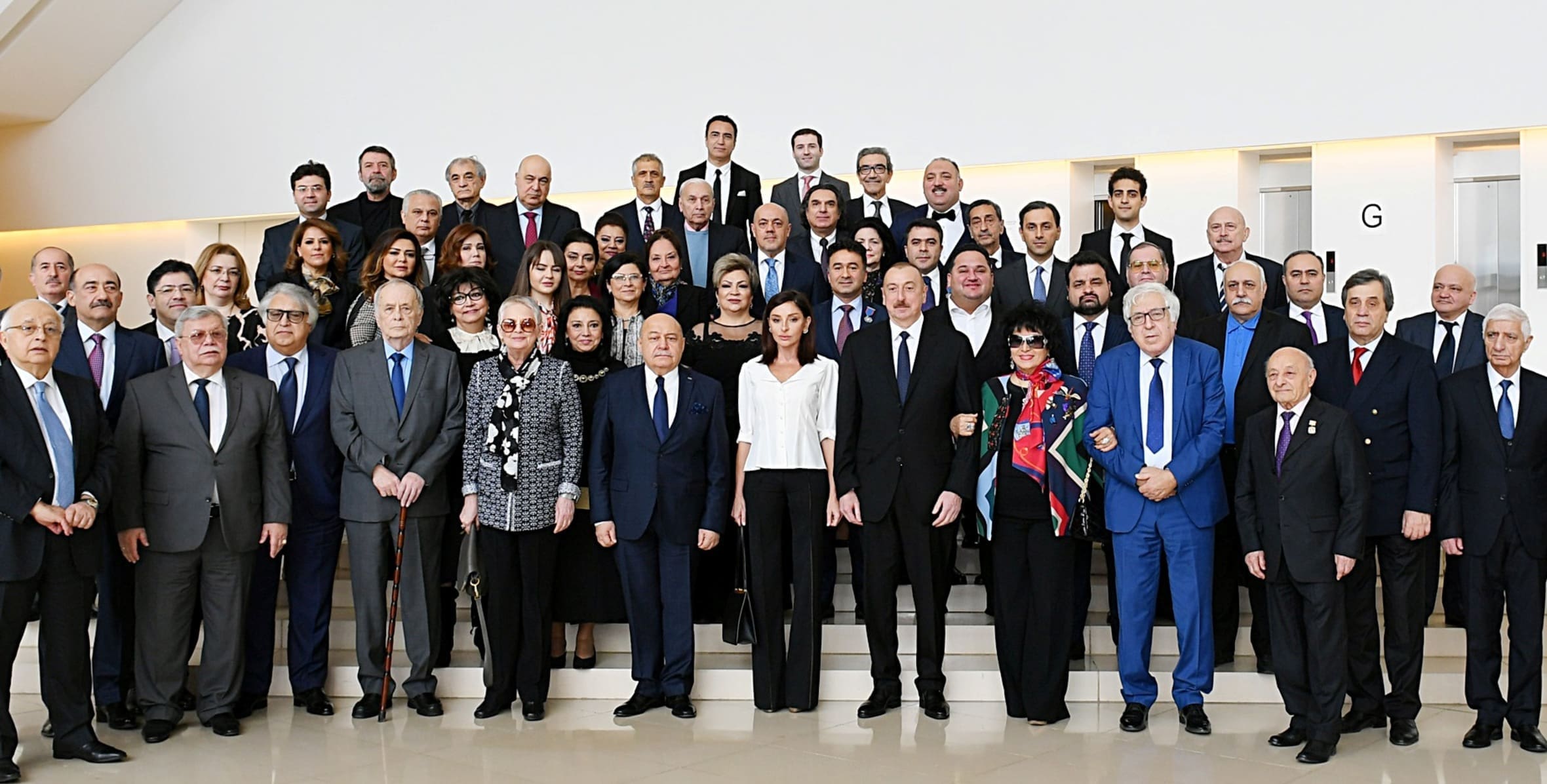 İlham Əliyev və Mehriban Əliyevanın mədəniyyət və incəsənət xadimlərinin bir qrupu ilə görüşü