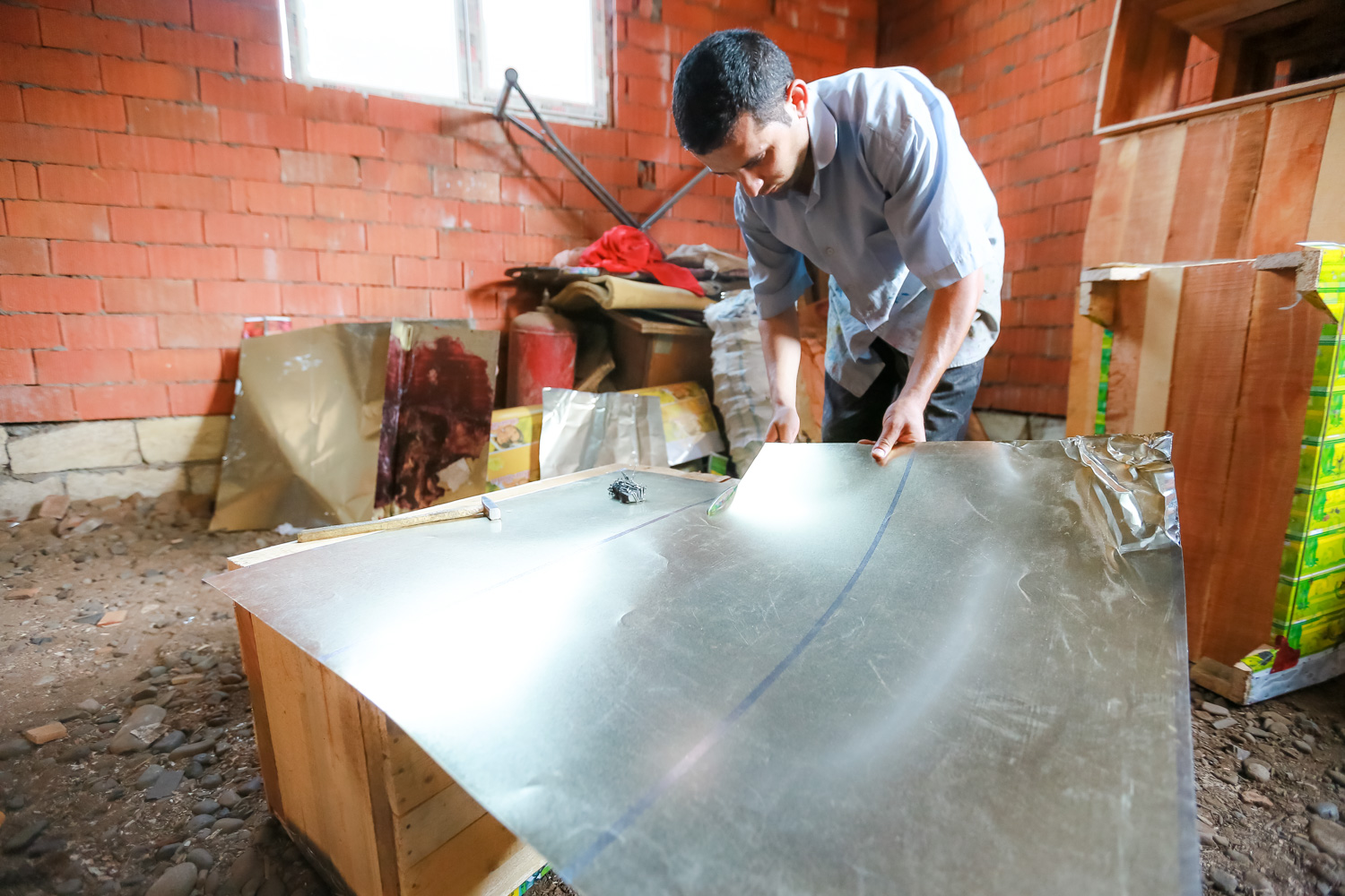 Kənardan baxanda sadə görünsə də, olduqca səbr və səliqə tələb edən işdir