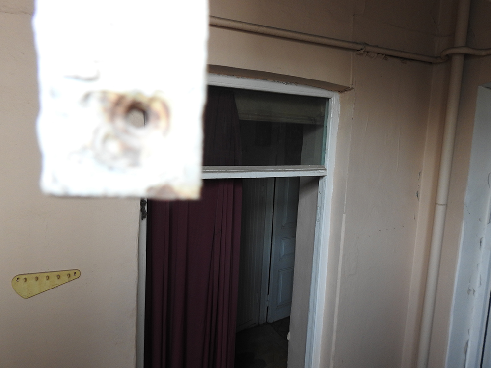 Mətbəənin arxa girişinə və içərisinə aid fotolar