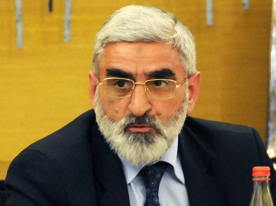 mirmahmud-f.jpg