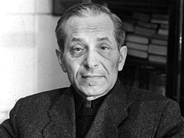 Mixail Zoşşenko foto sim-sim.az