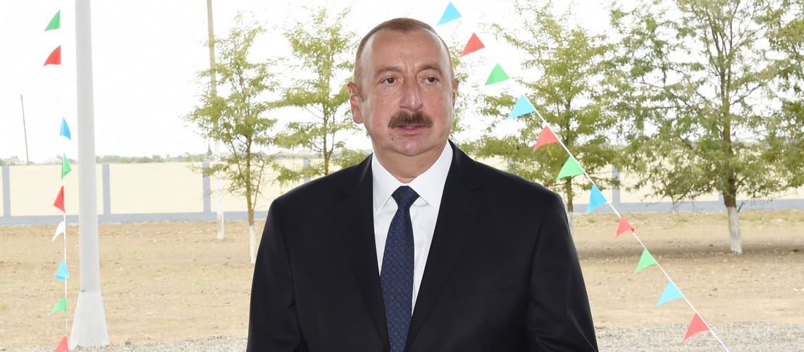 На открытии автомобильной дороги Захметабад-Бейдили-Хырмандалы-Алиабад.