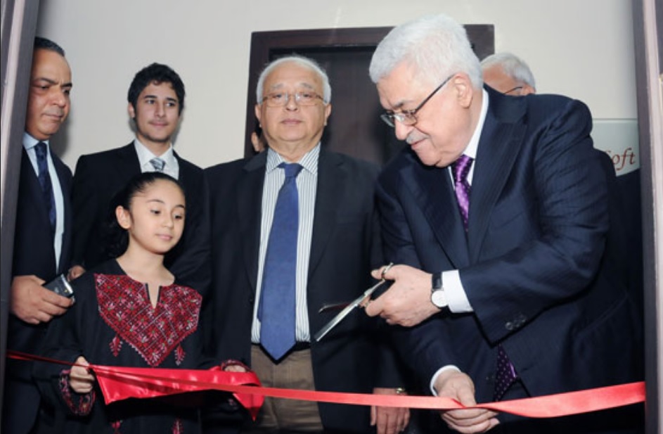 Официальное открытие Махмудом Аббасом посольства Палестины в Баку в 2011 году Фото агентства “”Азертаг”
