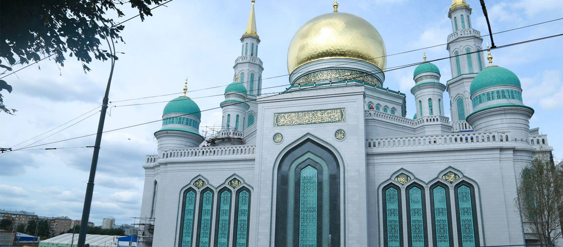 One of Moscow’s largest mosques. Source: cocktail.az