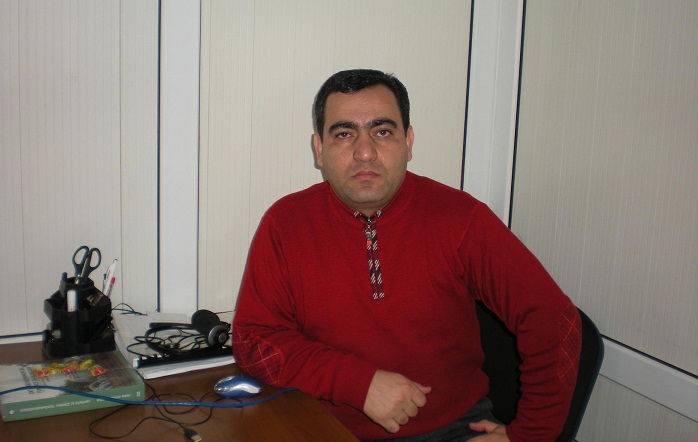 Rövşən Ağayev