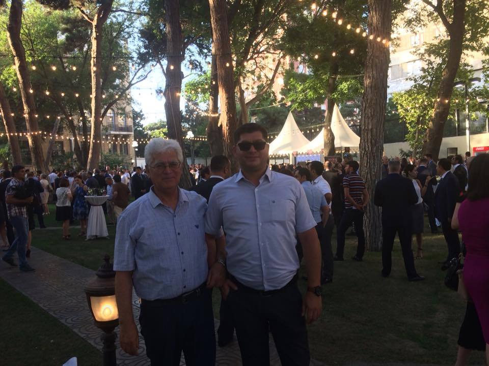 Ruslan Mustafayev (sağda)