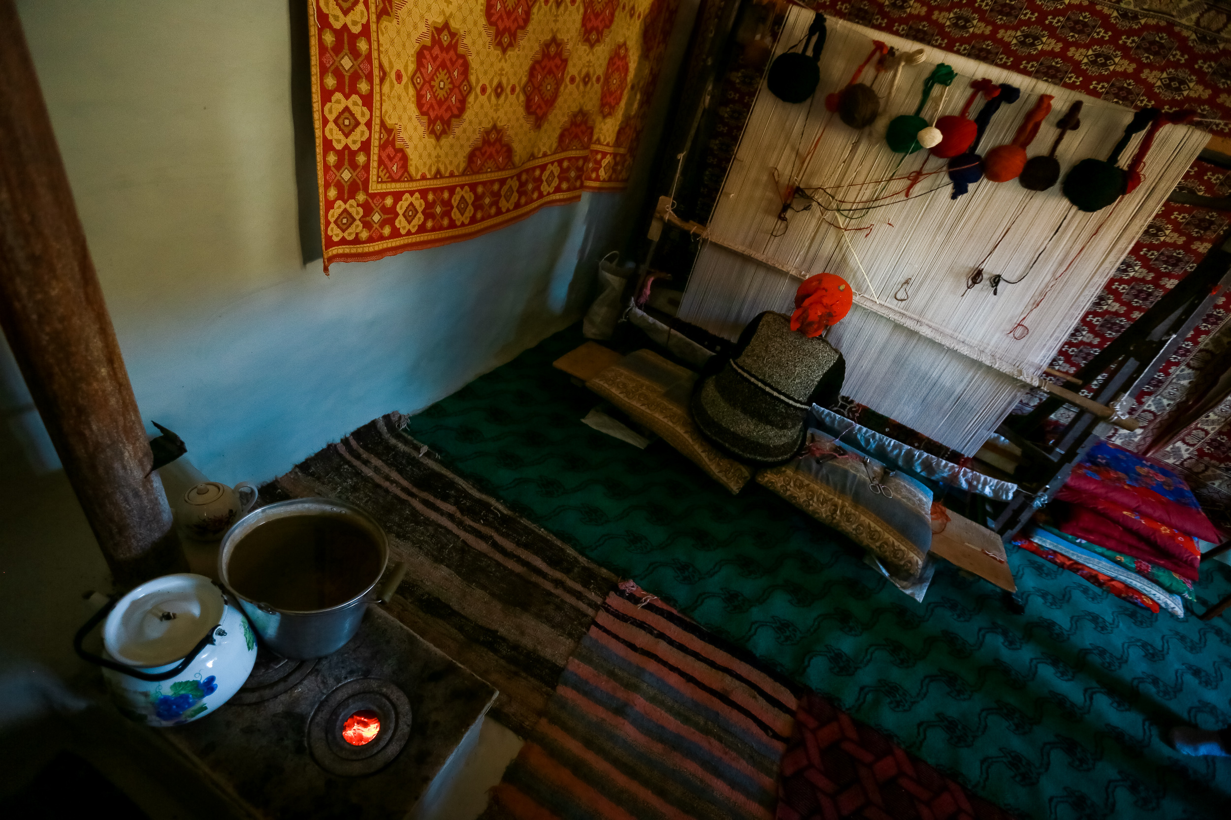 Sədaqət xanım bu işi öz şagirdlərinə də öyrədir