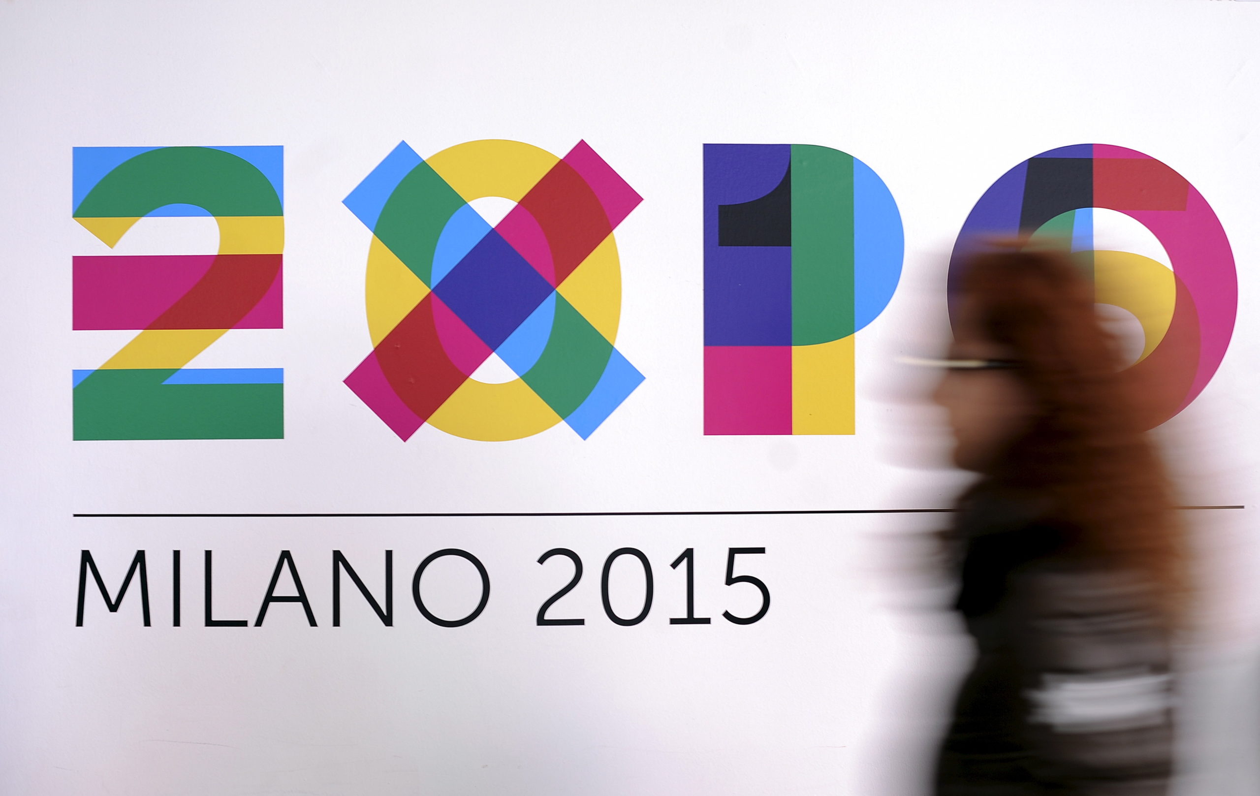 The Expo 2015 logo is seen at the event’s headquarters near Milan, 3 April 2015 (REUTERS/ Giorgio Perottino)