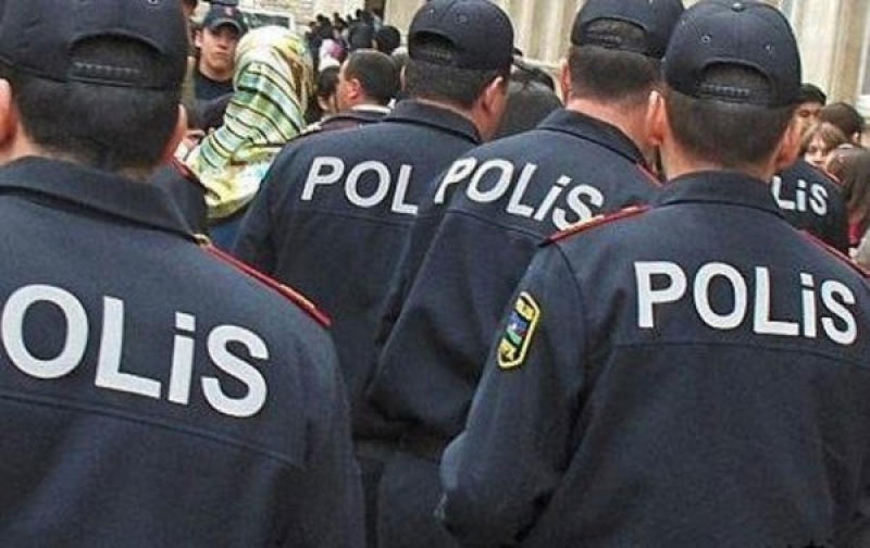 Azərbaycan polisləri