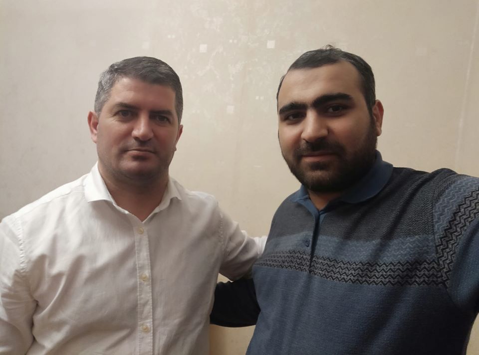 AXCP Rəyasət Heyətinin üzvü, Qarabağ qazisi Asif Yusifli və partiyanın sıravi üzvü Seymur Əhmədzadə