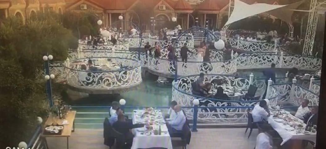 “Sea Bay” restoranı