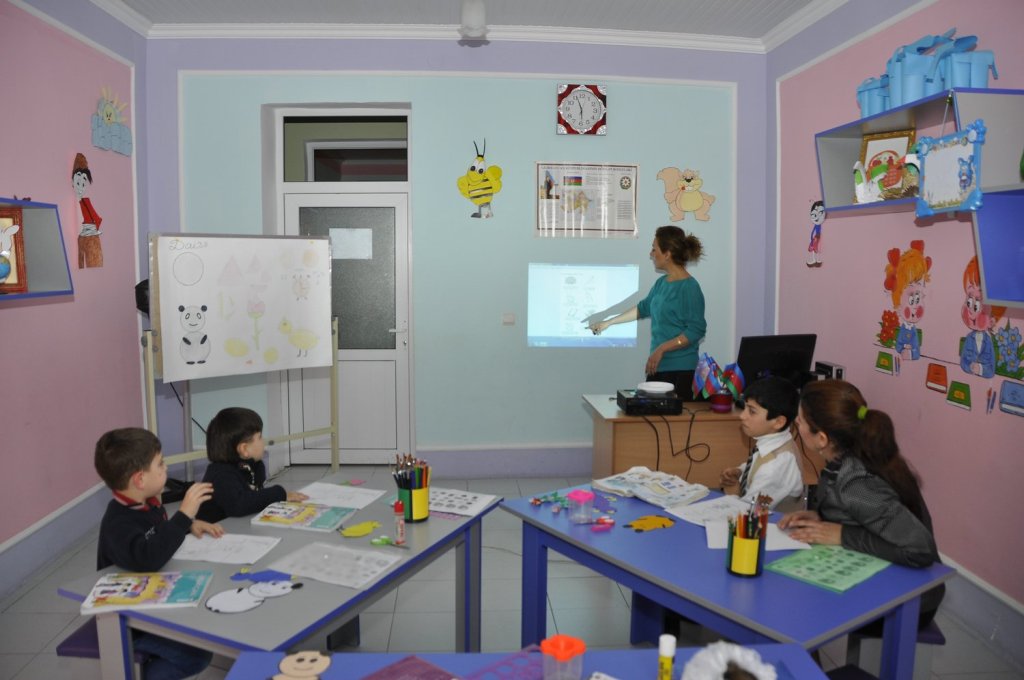 Əlilliyi olan uşaqlar üçün məktəb