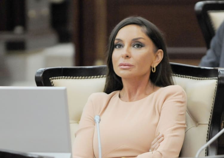 Mehriban Əliyeva
