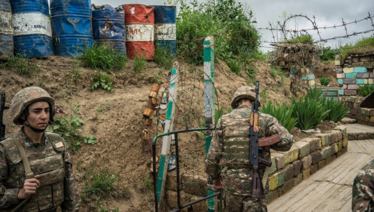 Ermənistan ordusu, Mənbə: Reuters