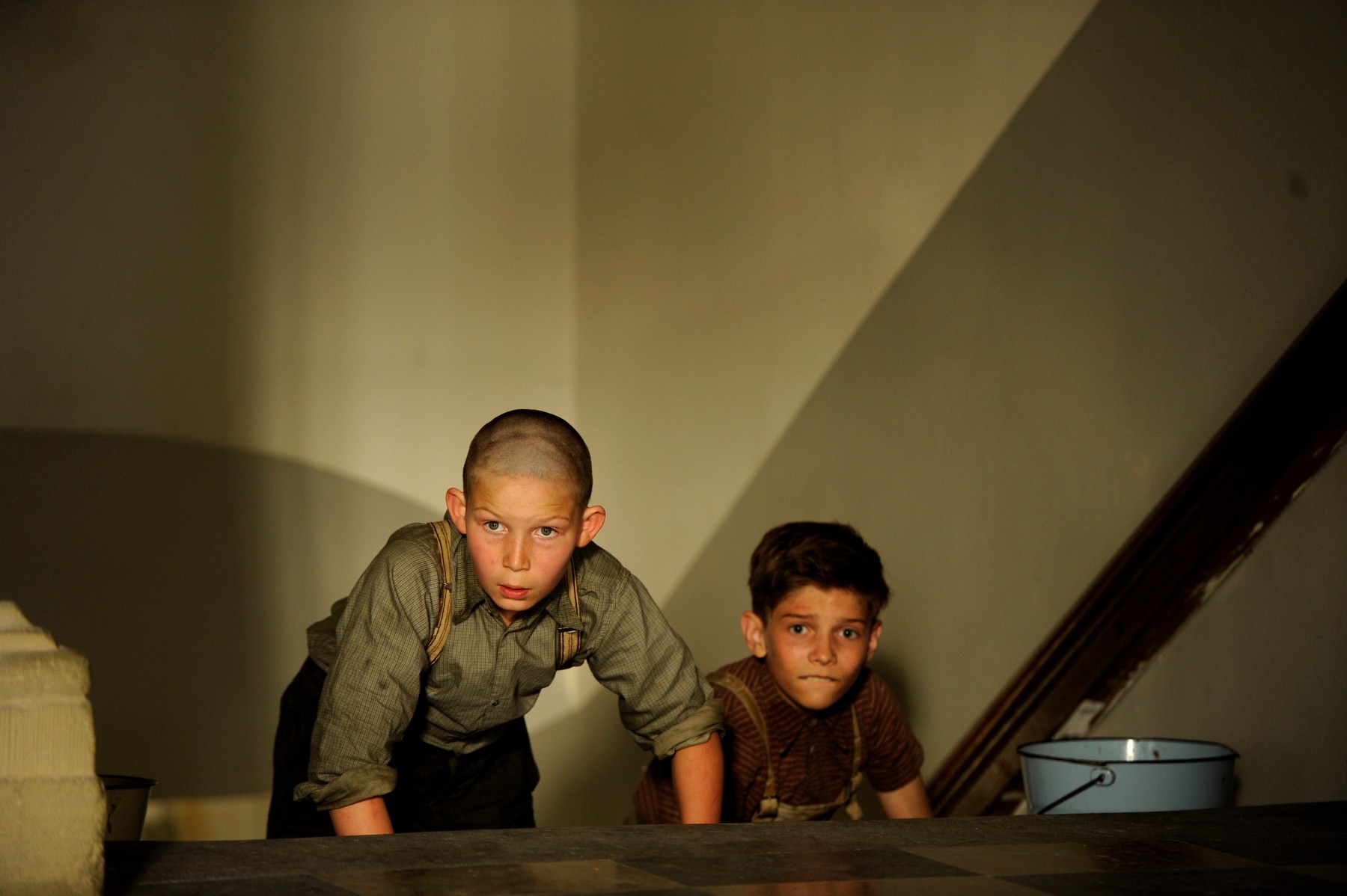 Avqustda duman filmindən