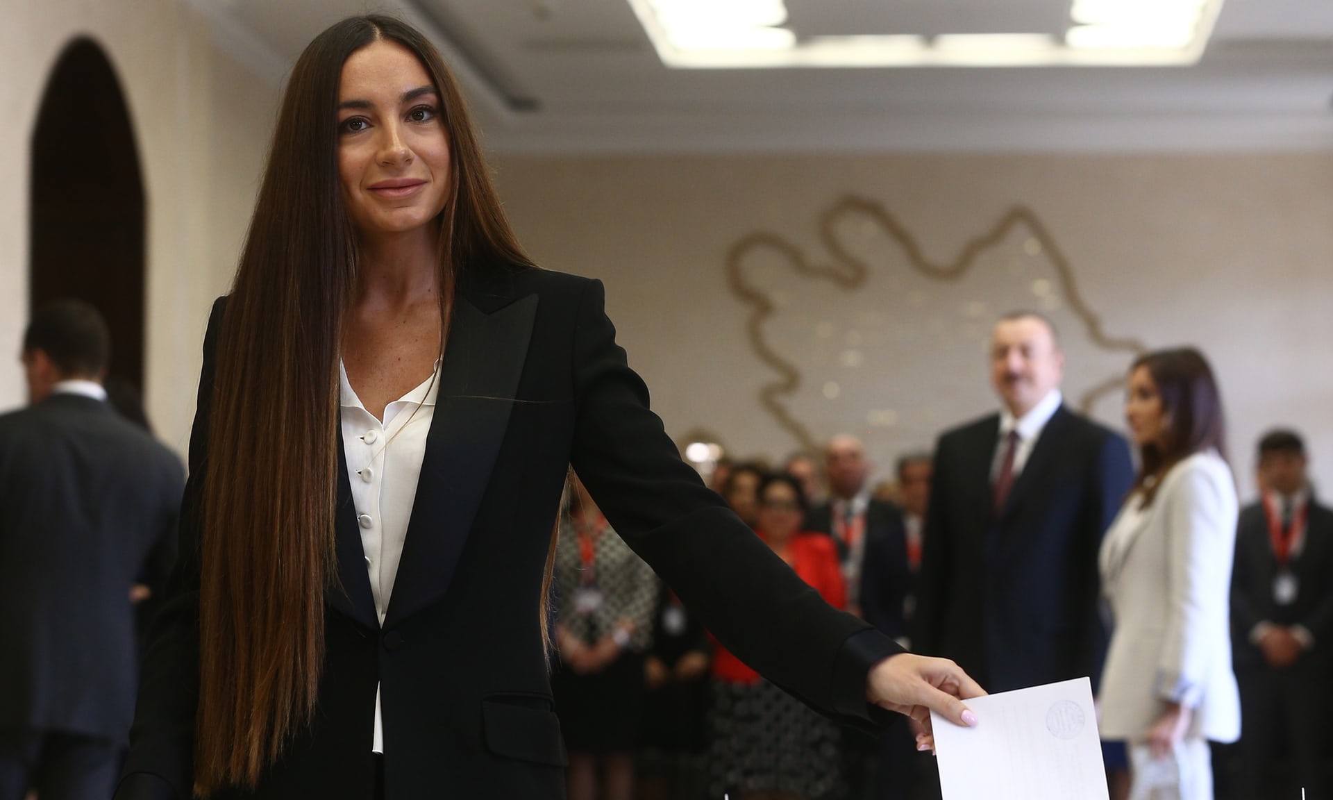 Arzu Aliyeva, one of President Ilham Aliyev’s daughters, voting in the 2018 Azerbaijani presidential election.