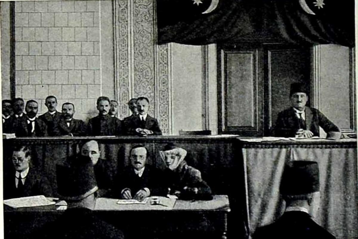 The first meeting of the Azerbaijan Democratic Republic’s parliament, 1918.