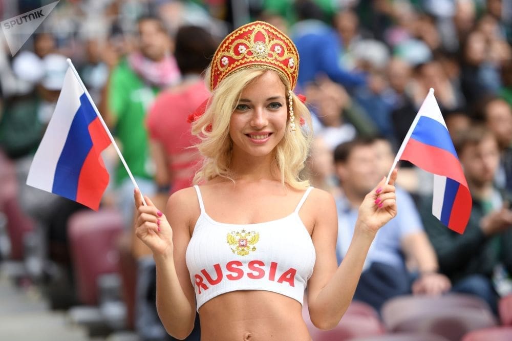 Болельщица сборной России перед матчем группового этапа чемпионата мира по футболу между сборными России и Саудовской Аравии Фото: Спутник Алексей Филиппов