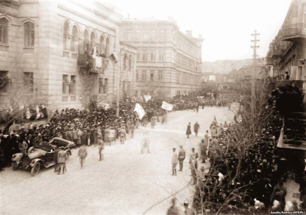 1918-ci il, Bakının qurtuluşu