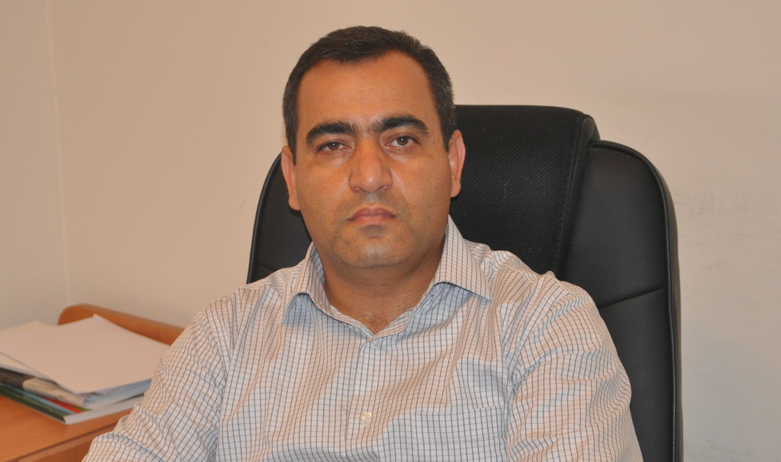 Rövşən Ağayev