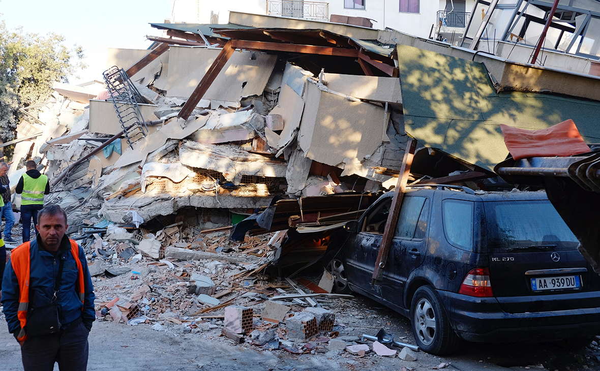 Albaniyada zəlzələ