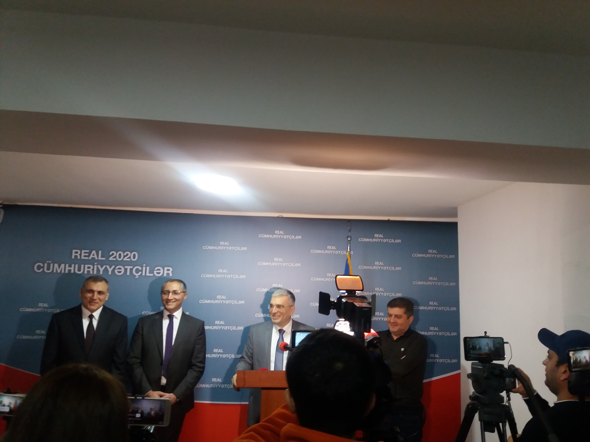 ReAl Party chair Ilgar Mammadov (2nd from R) answers the journalists' questions while announcing the establishment of the ReAl Union of Republicans on 11 December, 2019.