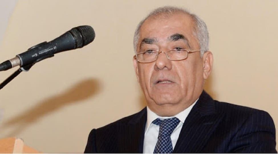 Али Асадов