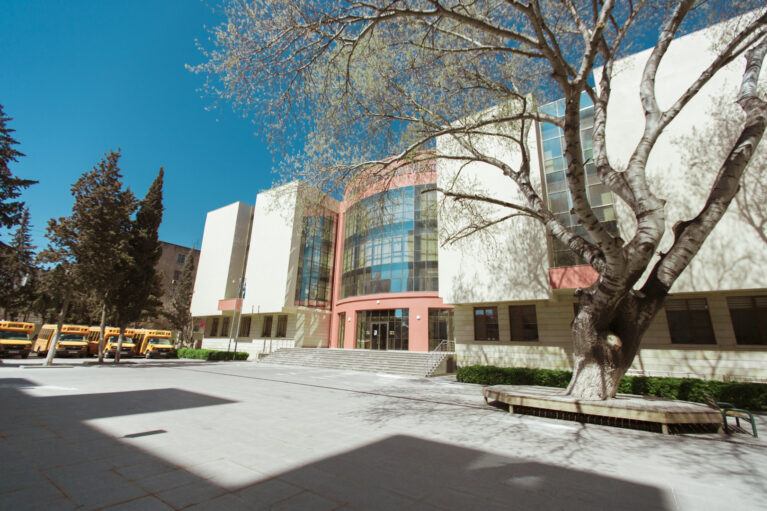 Avropa Azərbaycan Məktəbi