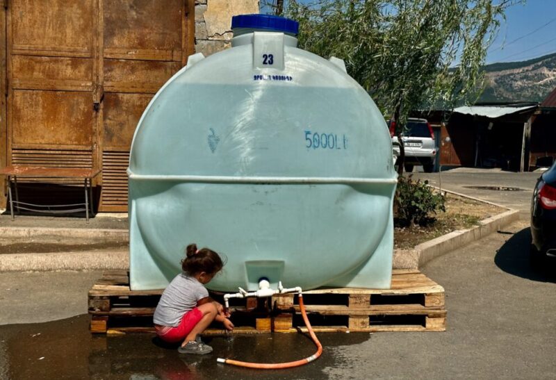 Ərazidəki su çənləri, foto: Marut Vanyan/OC Media