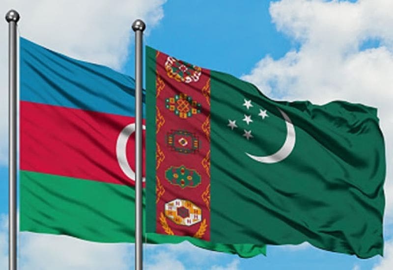 Флаги Азербайджана и Туркменистана