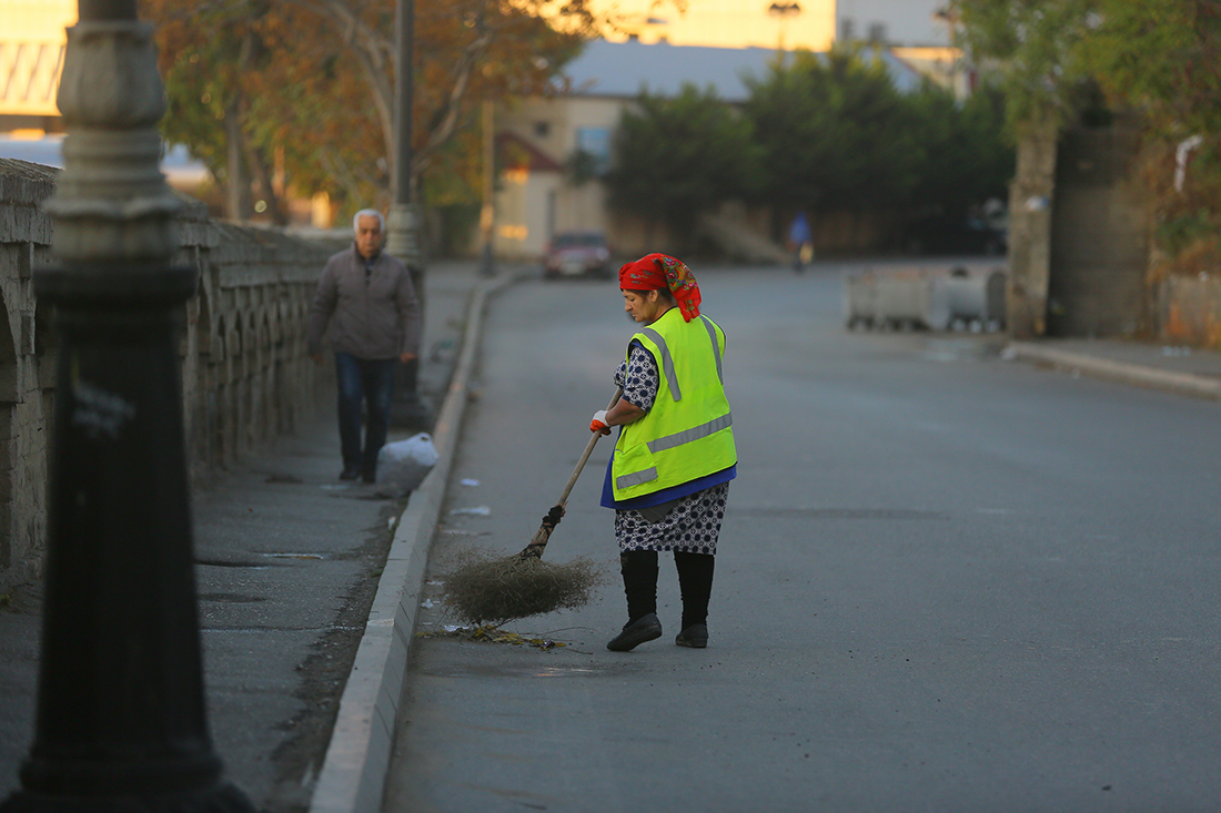 Risky business in Baku.