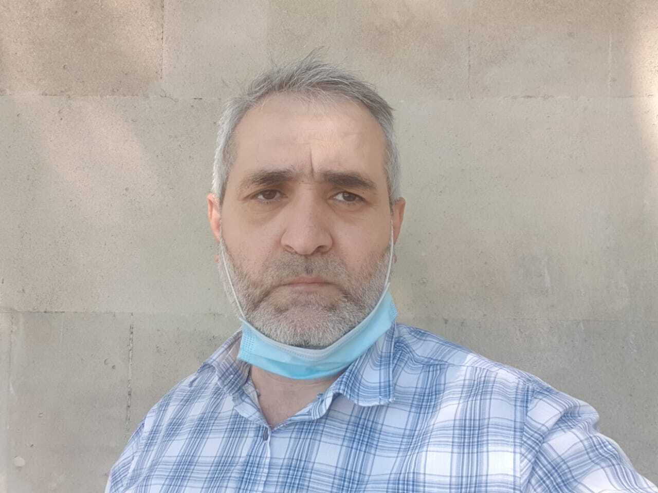 Sumqayıt şəhəri, 5-ci mikrorayon sakini 49 yaşlı Elman Əsgərov
