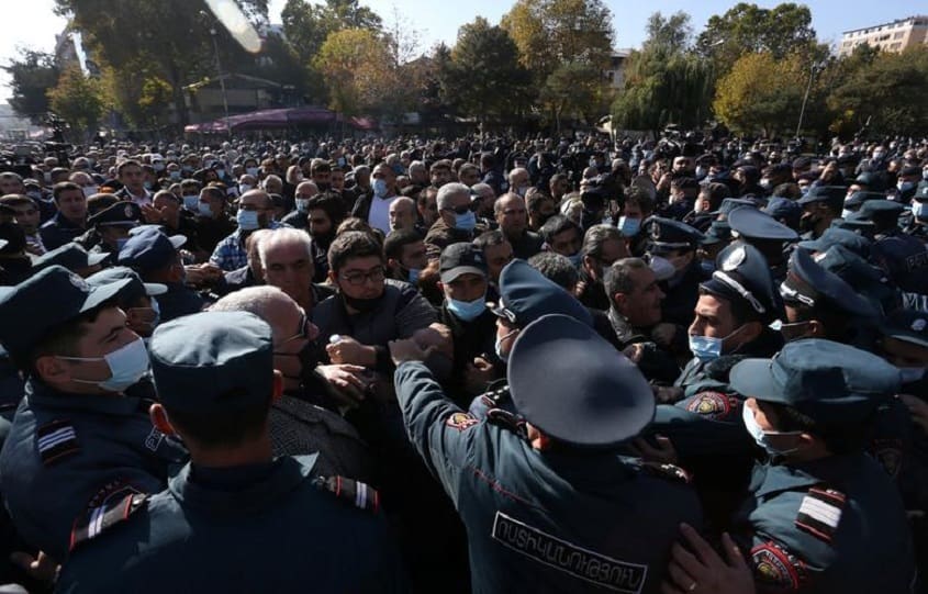 Митинг оппозиции в Ереване