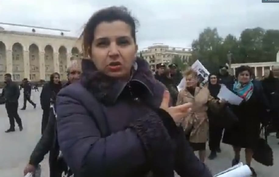 Акция в Гяндже