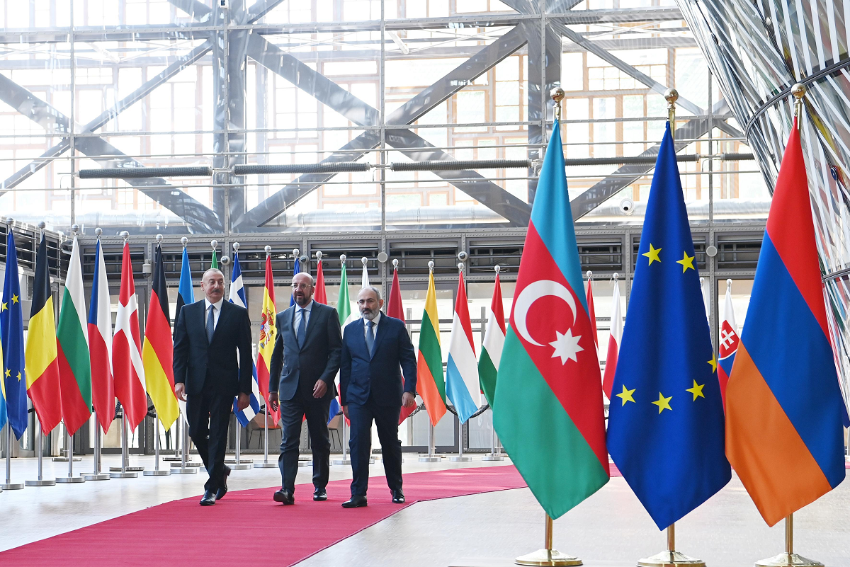 Переговоры Пашиняна и Алиева в Брюсселе. Европейские переговоры