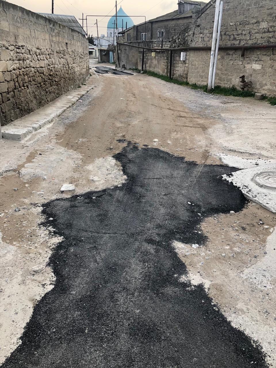 yeni asfaltlanmış yol