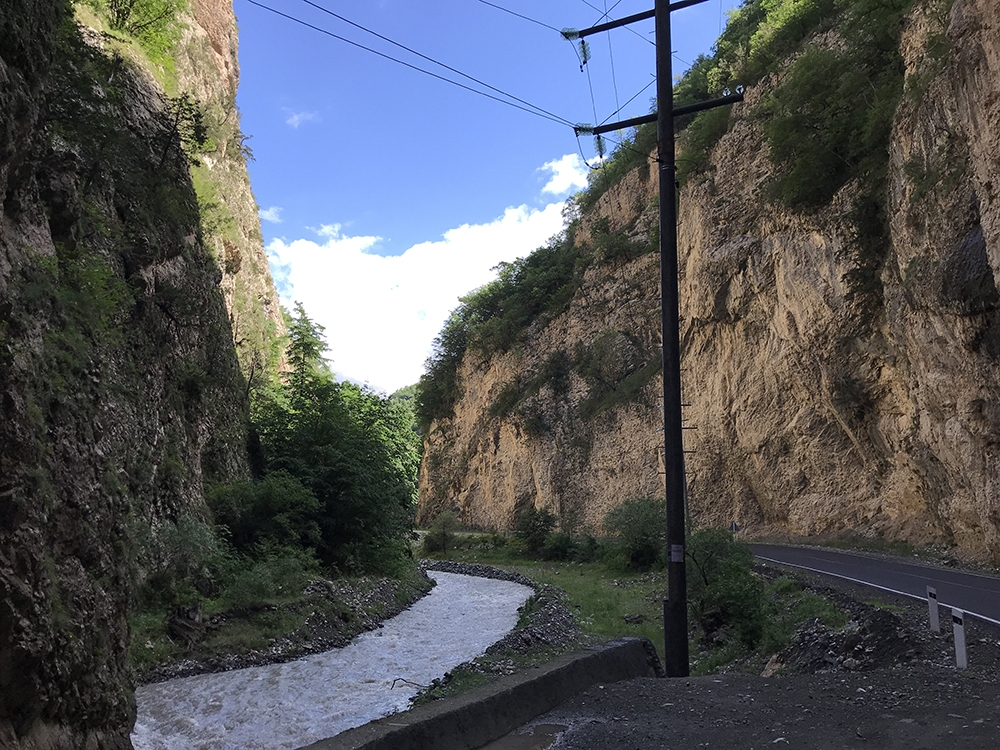 Kəlbəcər yolu