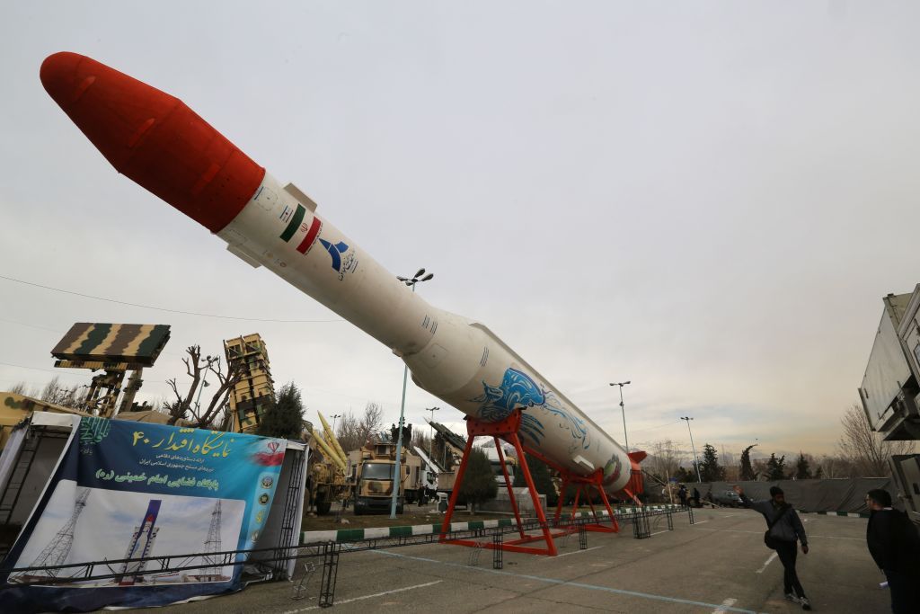iran-atomic-bomb-nuclear-trump.jpg
