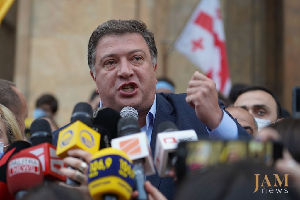 1 noyabr 2020-ci il Gürcüstanda parlament seçkilərindən sonra. Tbilisi