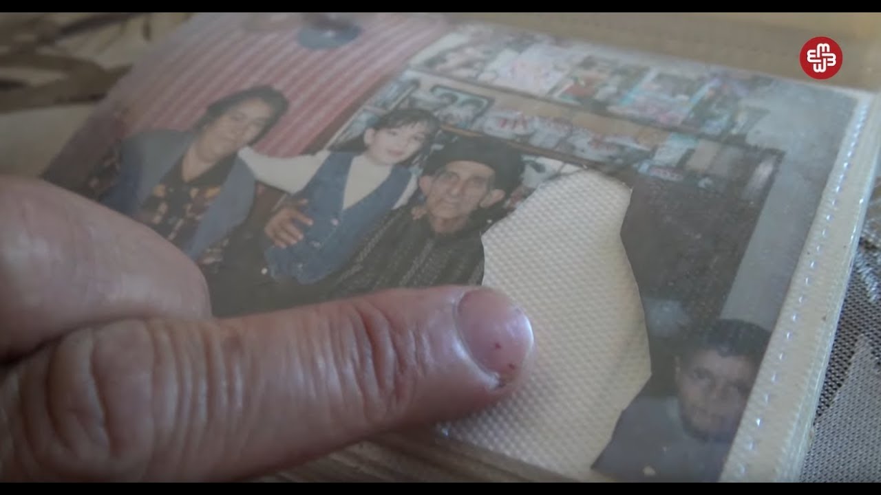 "Şəkillərini kəsib, yox olmaq istəyir"