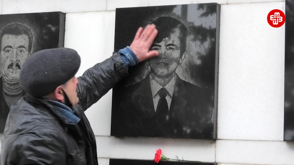Şəhidlər Xiyabanında ziyarətçi: “20 yanvar hadisəsinin günahkarları cəzalandırılmayıb”