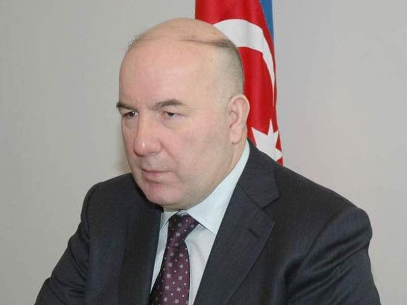 Эльман Рустамов
